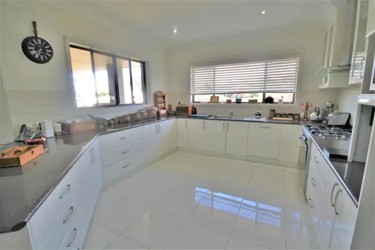 Seventh view of Homely house listing, 4 Settlers Place, Young NSW 2594