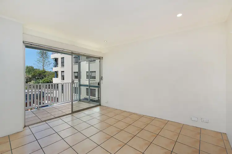 Fifth view of Homely unit listing, Unit 5/139 Mooloolaba Esplanade, Mooloolaba QLD 4557