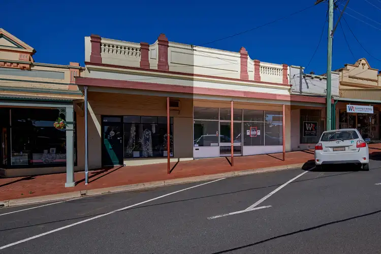 104 Cowabbie Street, Coolamon NSW 2701