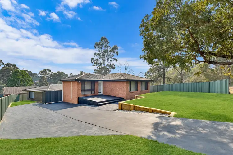 44 Sapphire Place, Eagle Vale NSW 2558