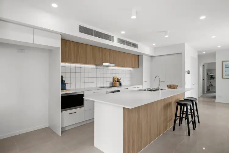Sixth view of Homely unit listing, 2/26-28 Picnic Point Esplanade, Maroochydore QLD 4558