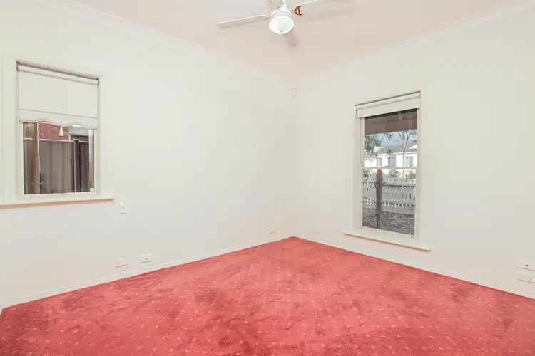 Fifth view of Homely house listing, 17 Daintree Retreat, Caroline Springs VIC 3023