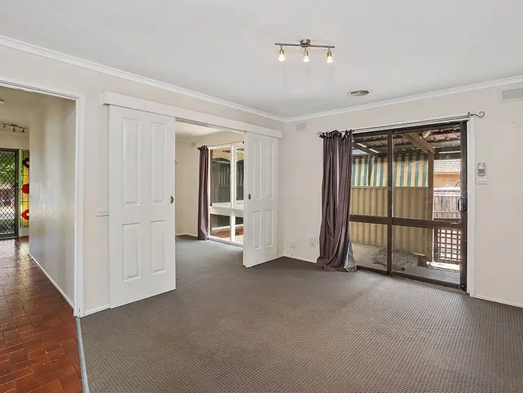 Fifth view of Homely house listing, 10 Dixon Court, Lara VIC 3212