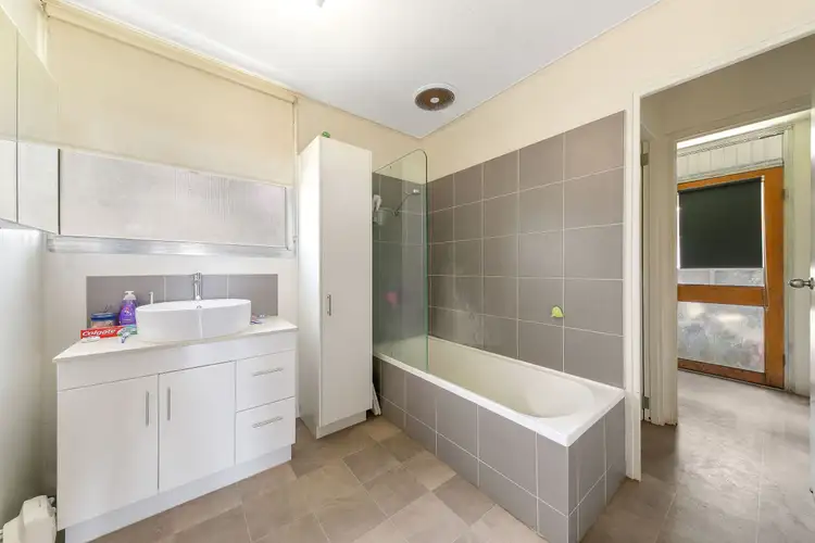 Sixth view of Homely house listing, 11 Ramsden Street, Drouin VIC 3818