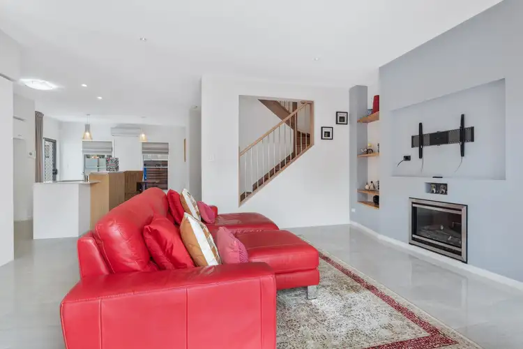 Fifth view of Homely townhouse listing, 2/8 Tecona Avenue, Hollywell QLD 4216