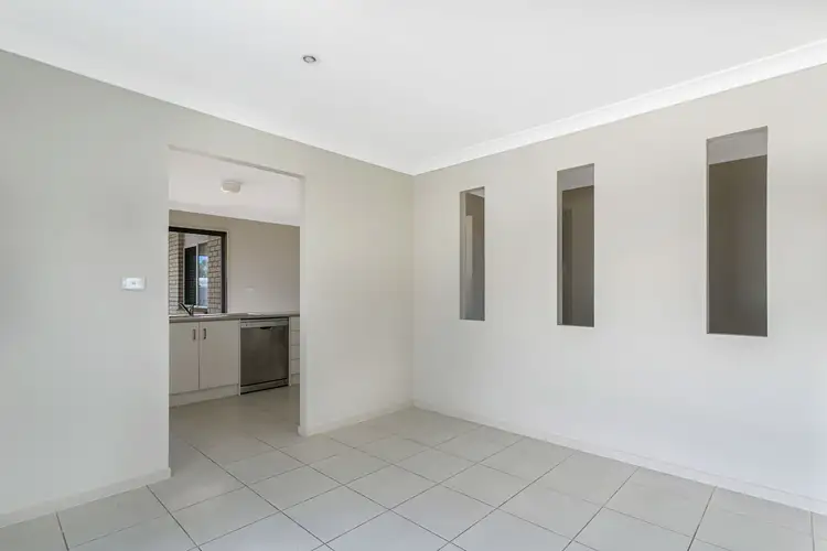 Fifth view of Homely house listing, 27 Carnegie Place, Tamworth NSW 2340