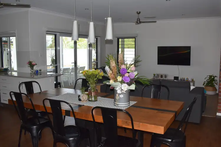 Fourth view of Homely house listing, 17 Longford, Emerald QLD 4720