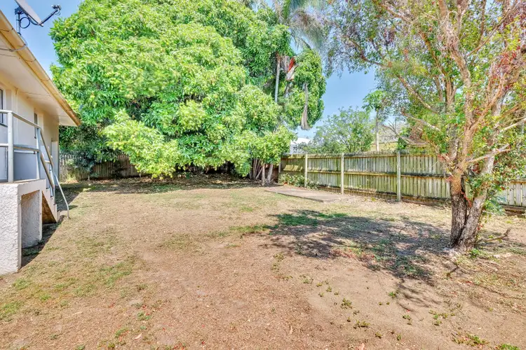 Second view of Homely house listing, 118 Lorikeet Street, Inala QLD 4077
