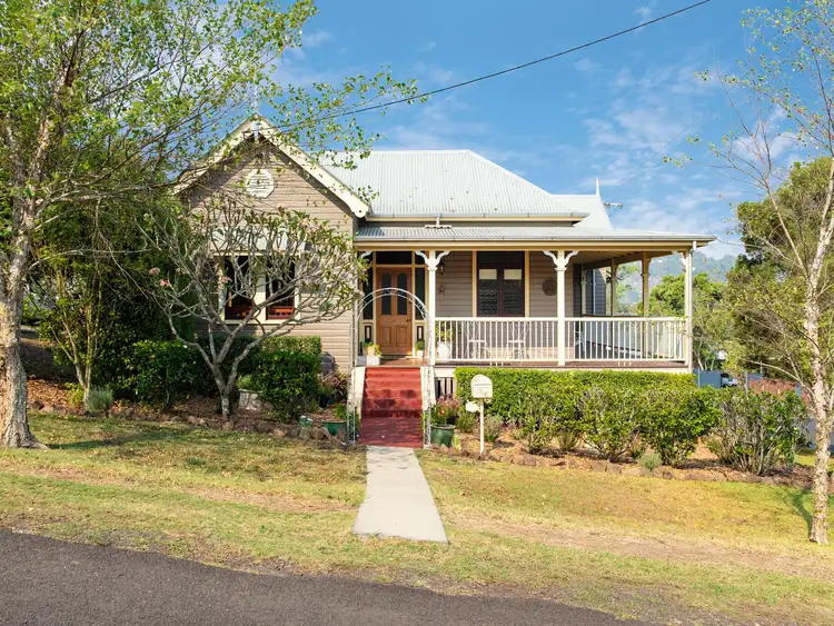 16 Elton Street, Girards Hill NSW 2480