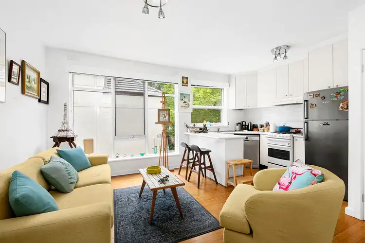 Third view of Homely apartment listing, 4/1 Marlton Crescent, St Kilda VIC 3182