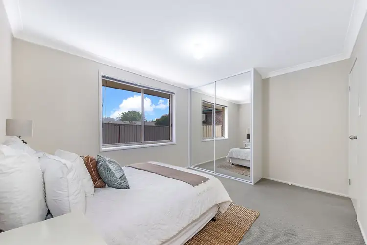 Sixth view of Homely house listing, 19 Euphrates Place, Kearns NSW 2558