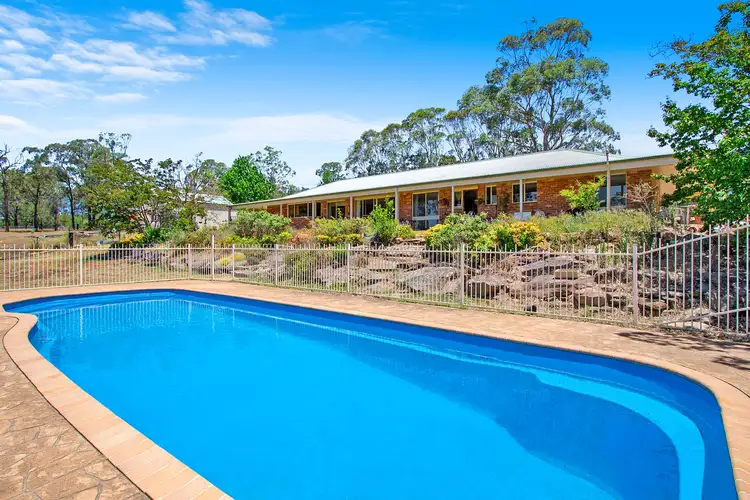 54 Irwins Road, East Kurrajong NSW 2758