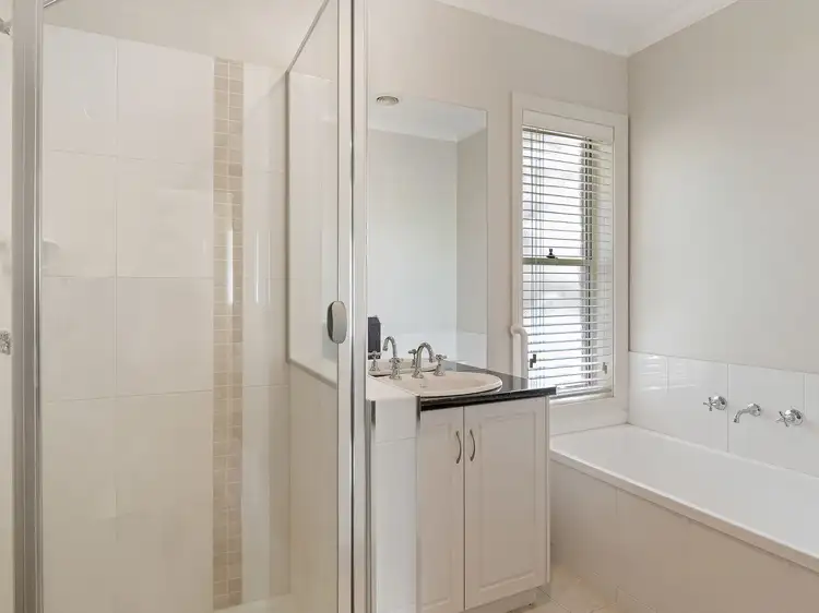 Sixth view of Homely house listing, 4 Davey Street, Benalla VIC 3672
