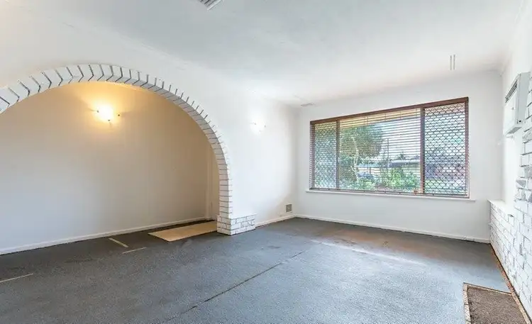 Fifth view of Homely house listing, 5 Jacaranda Place, Maddington WA 6109