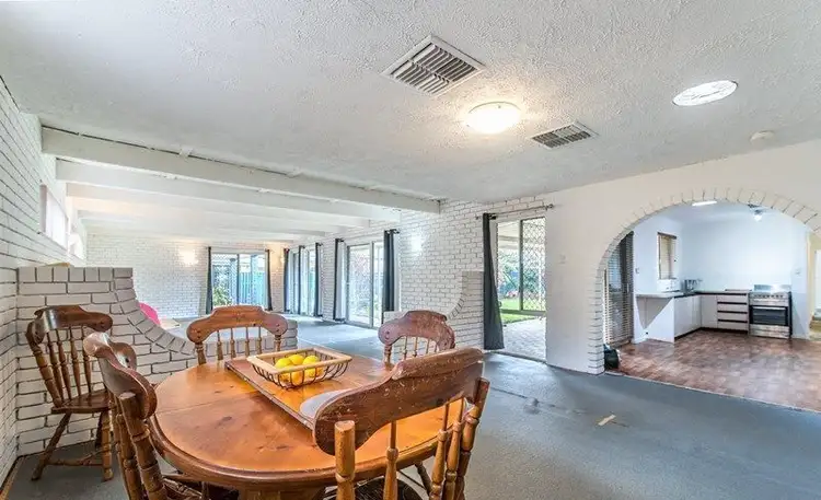 Sixth view of Homely house listing, 5 Jacaranda Place, Maddington WA 6109