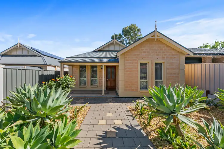12A Melrose Avenue, Clearview SA 5085