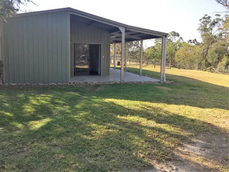 8a Campbell Crescent