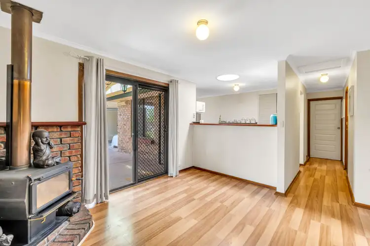 Fifth view of Homely house listing, 25 Jedna Close, Craigmore SA 5114
