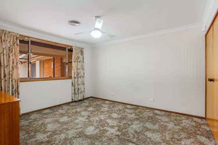 Fourth view of Homely house listing, 6 Baringa Place, Tamworth NSW 2340