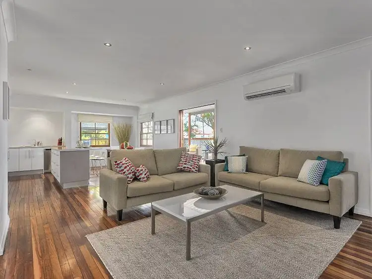 8 Mayrene Street, Carina QLD 4152