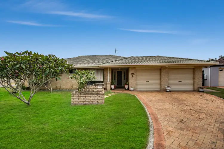 1 Lady Beatrice Court, Yamba NSW 2464