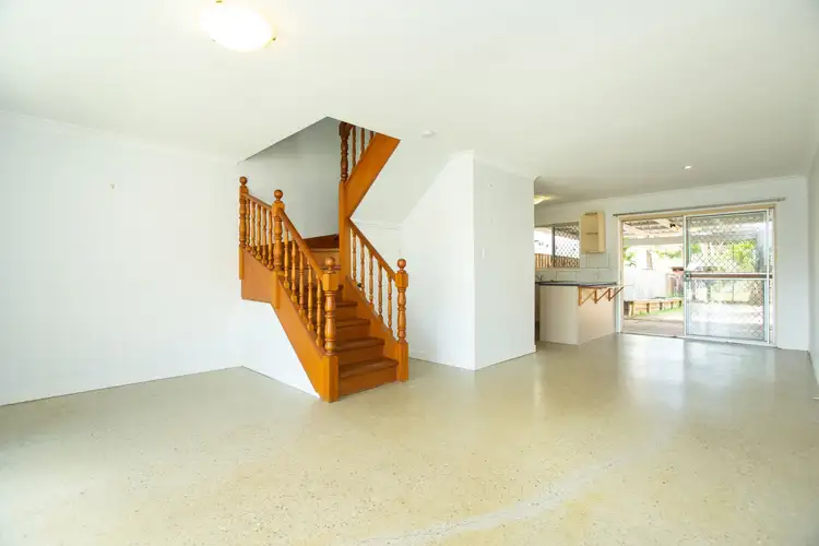 Sixth view of Homely house listing, 2/21 Corunna Crescent, Ashmore QLD 4214