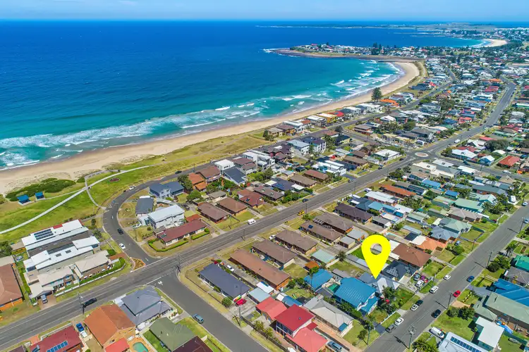 Second view of Homely house listing, 24 Stephanie Avenue, Warilla NSW 2528