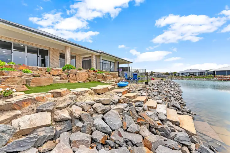 24 Strathmore Court, Encounter Bay SA 5211
