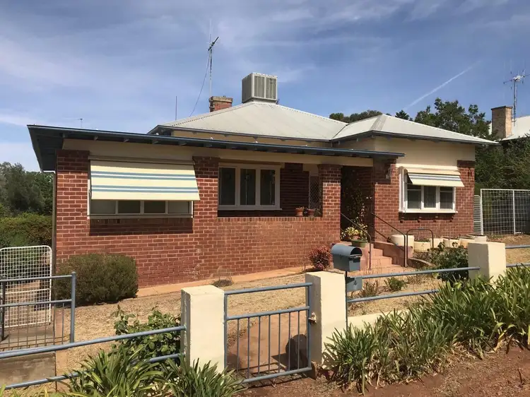 Main view of Homely house listing, 4 William Street, Parkes NSW 2870