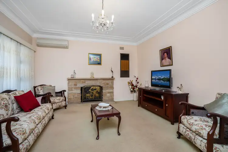 Second view of Homely house listing, 37 Second Avenue, Rutherford NSW 2320