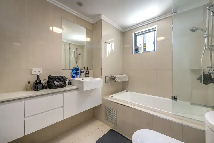 Sixth view of Homely apartment listing, 8/508 Marine Parade, Biggera Waters QLD 4216