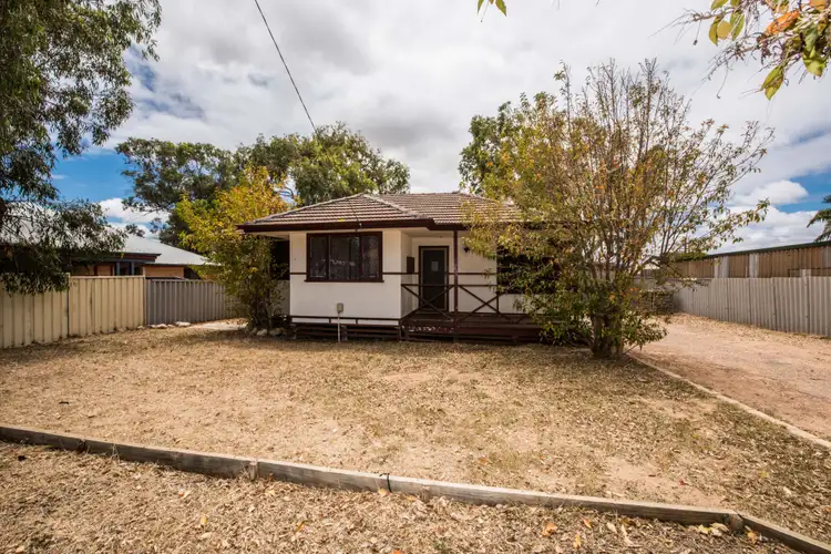 25 Cassia Street, Rangeway WA 6530