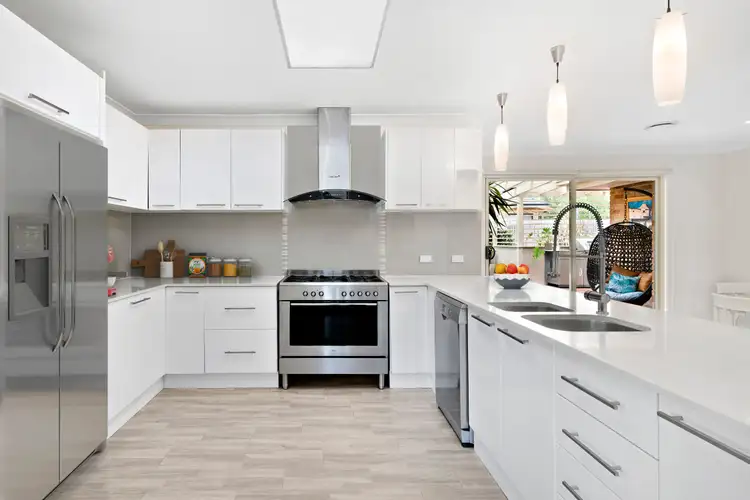 Fifth view of Homely house listing, 3 Blackett Place, Bowral NSW 2576