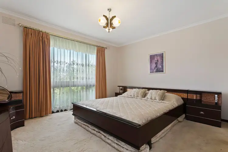 Sixth view of Homely house listing, 3 Grantley Drive, Gladstone Park VIC 3043