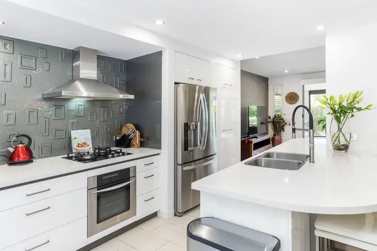 5404 Bay Hill Terrace, Sanctuary Cove QLD 4212