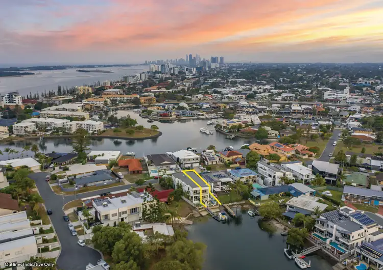 Fifth view of Homely semi-detached listing, 1/19 Margaroola Avenue, Biggera Waters QLD 4216