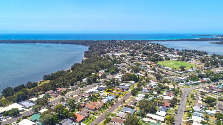 Second view of Homely house listing, 17 Manoa Road, Budgewoi NSW 2262