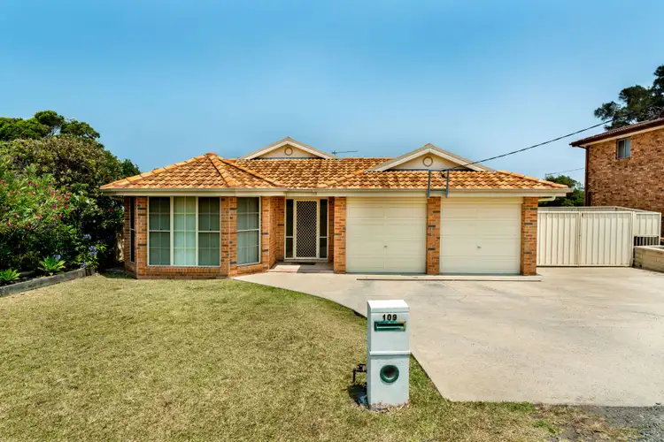 109 Prince Edward Avenue, Culburra Beach NSW 2540