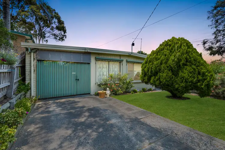 81 Fifth Avenue, Rosebud VIC 3939