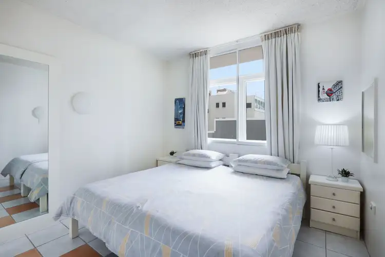 Fourth view of Homely unit listing, 2B/34 Hanlan Street, Surfers Paradise QLD 4217