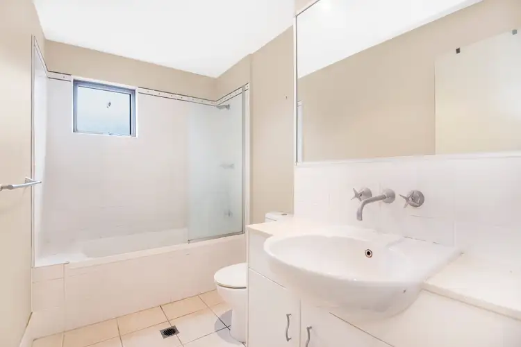 Sixth view of Homely apartment listing, 6/77 McLean Street, Coolangatta QLD 4225
