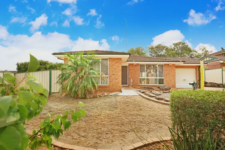 6 Mackenzie Avenue, Glenmore Park NSW 2745