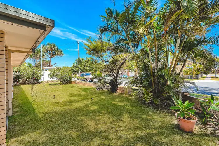 Seventh view of Homely apartment listing, 1&2/411 Bayview Street, Paradise Point QLD 4216
