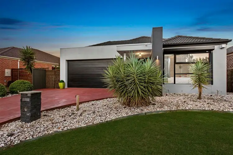 39 Downing Square, Pakenham VIC 3810
