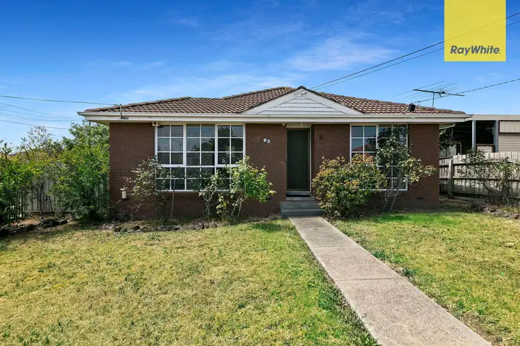 82 Denton Avenue, St Albans VIC 3021