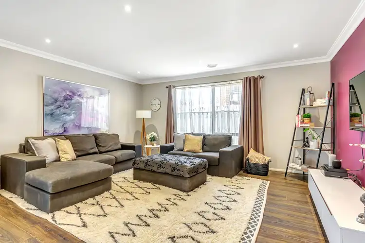 Seventh view of Homely house listing, 7 Miniata Way, Manor Lakes VIC 3024