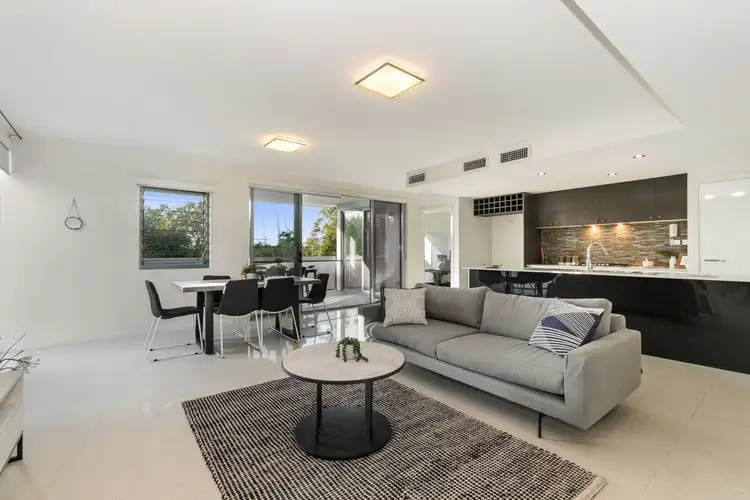 Main view of Homely unit listing, 2/26 Ryans Road, St Lucia QLD 4067