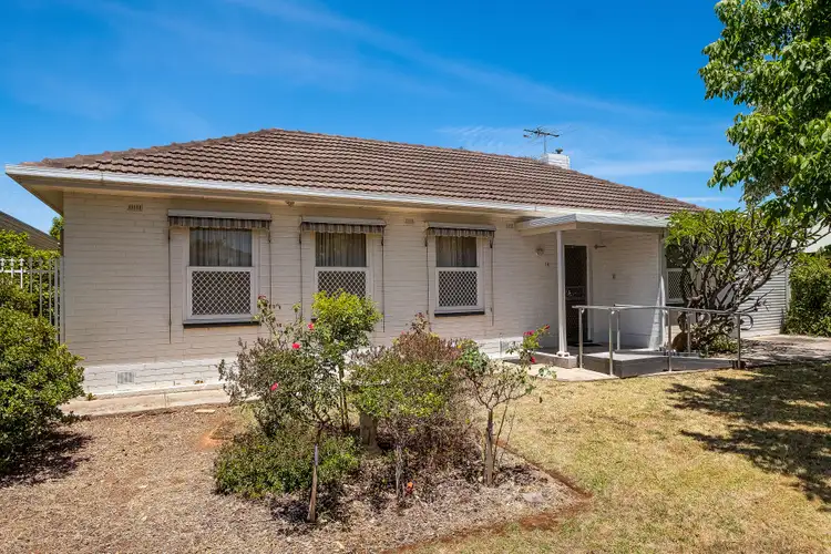 14 Masters Avenue, Oaklands Park SA 5046