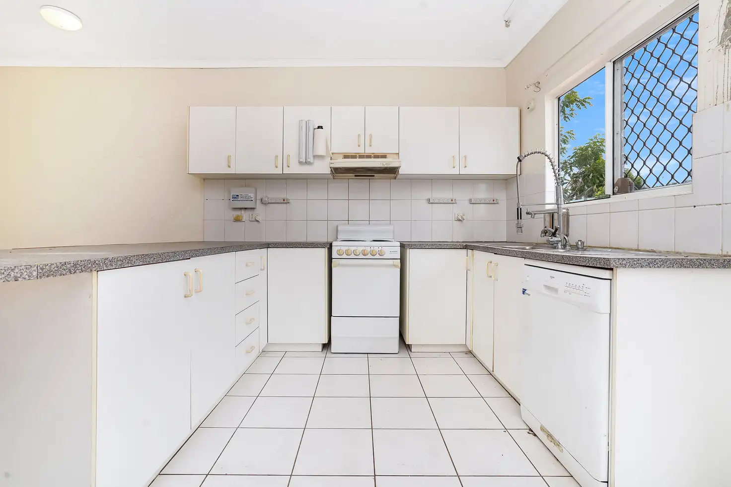 Main view of Homely unit listing, 16/16 McGuire Circuit, Moulden NT 830