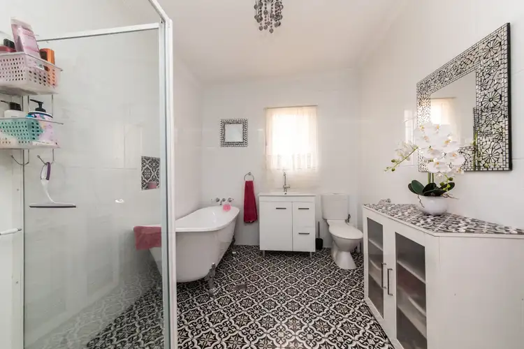 Sixth view of Homely house listing, 25 Minore Road, Dubbo NSW 2830